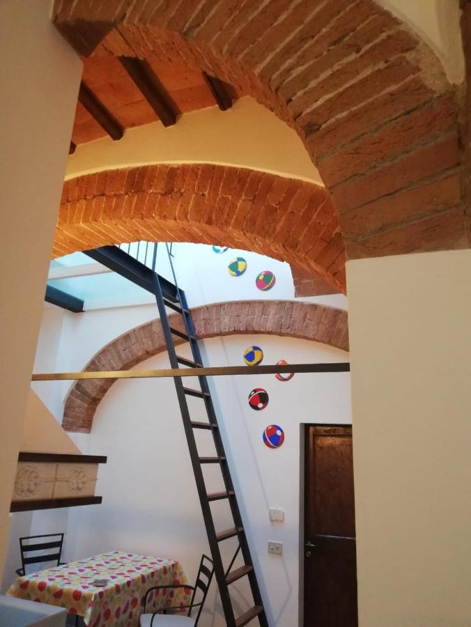 Apartamento Fuga d'archi Siena Exterior foto
